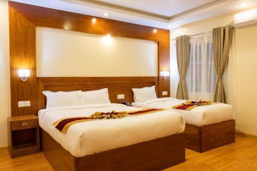 Hotel Plaza International Near Delhi Airport Ню Делхи Екстериор снимка